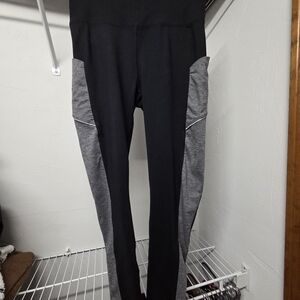 Marika Black and Gray Women's Leggings